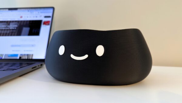 Smiling Bob Planter | Kawaii Smiley Blob Plant Pot | Desk Planter & Shelf Decor